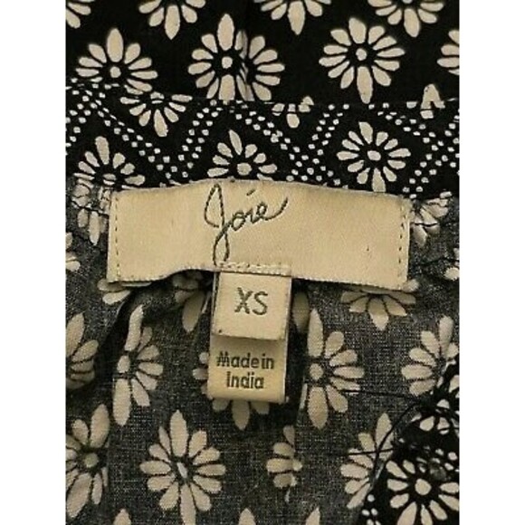 Joie Hagi Blouse  XS Button Up Top Balloon Sleeve Floral Black White EUC A2 - Picture 5 of 5